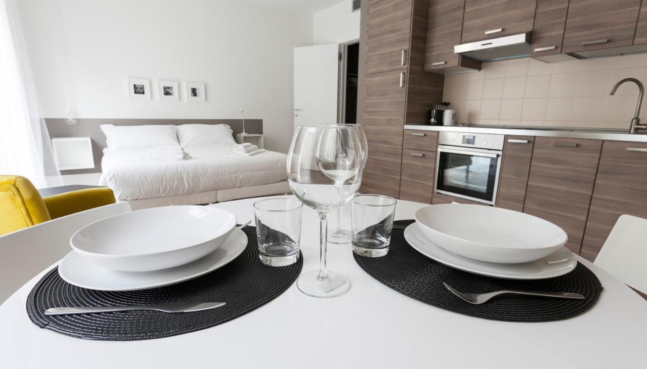 Apartamento Italianway-Poma Milán Exterior foto